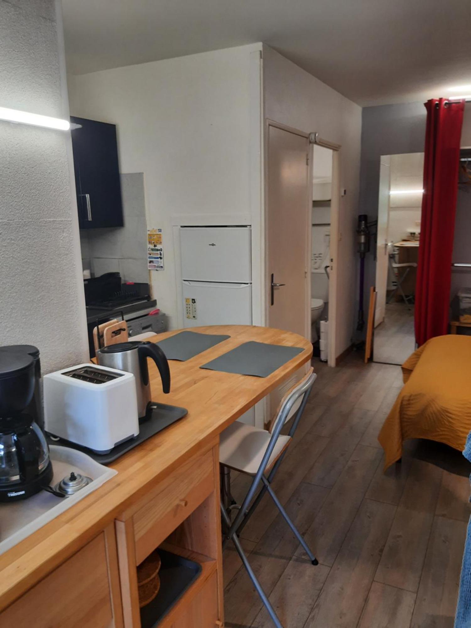 Duplex14H 1Er Etage Jardinet 1 Parking Ou Studio14B Rdc Terrasse Sans Parking La Rochelle  Kültér fotó
