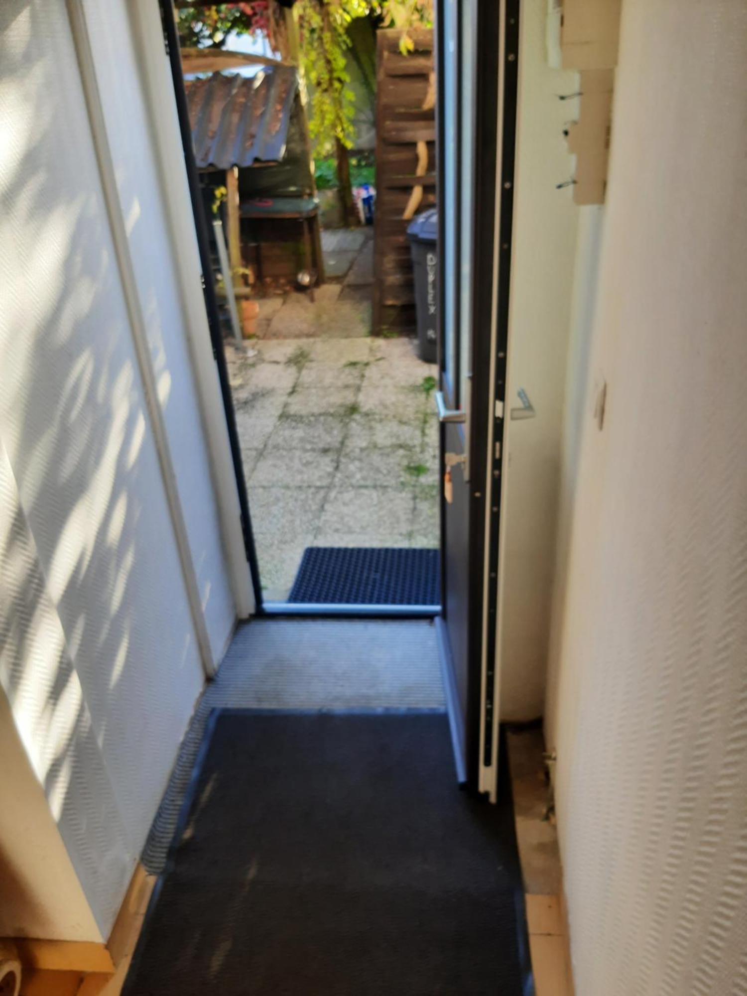 Duplex14H 1Er Etage Jardinet 1 Parking Ou Studio14B Rdc Terrasse Sans Parking La Rochelle  Kültér fotó