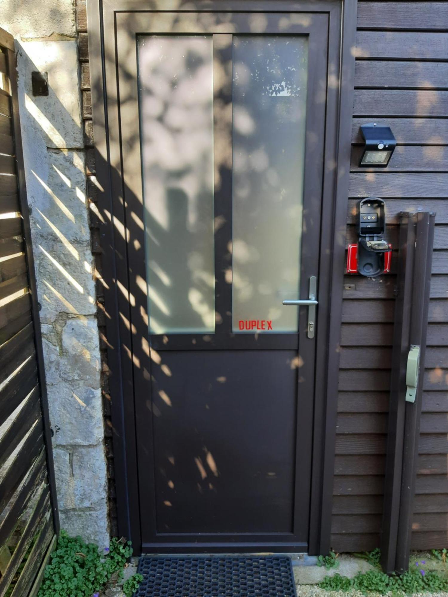 Duplex14H 1Er Etage Jardinet 1 Parking Ou Studio14B Rdc Terrasse Sans Parking La Rochelle  Kültér fotó
