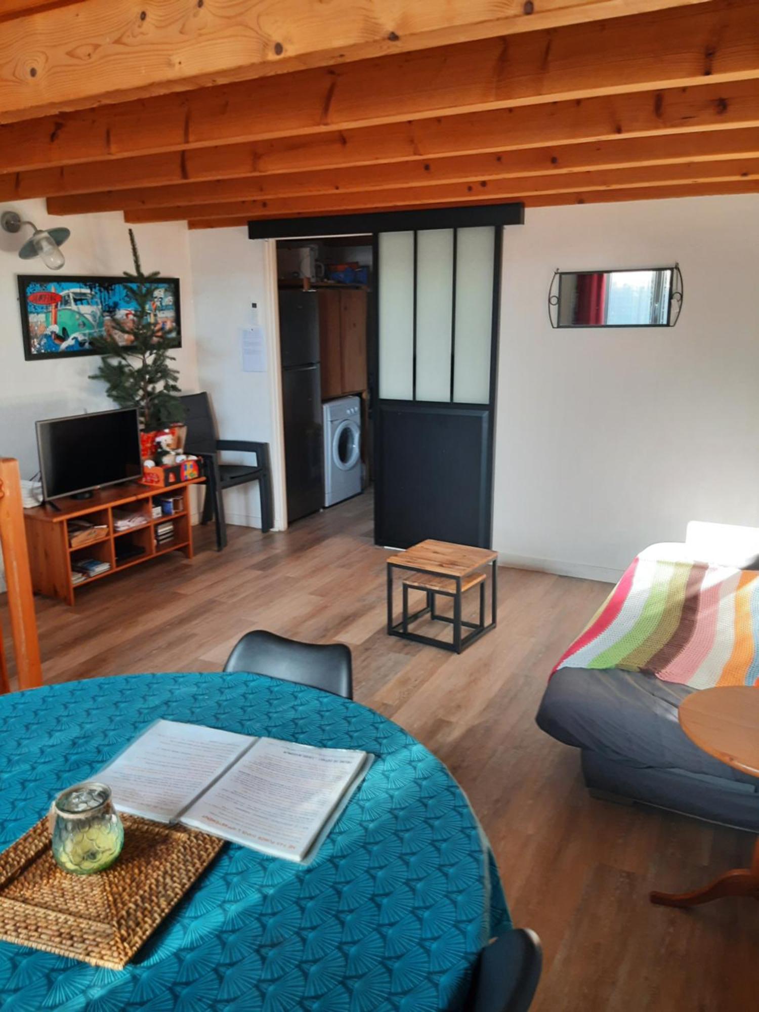 Duplex14H 1Er Etage Jardinet 1 Parking Ou Studio14B Rdc Terrasse Sans Parking La Rochelle  Kültér fotó